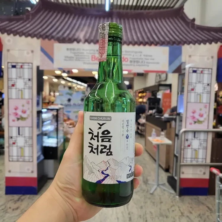 Soju Bebida Tradicional Coreana - Chum Churum 