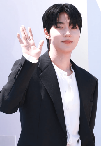 Foto de Hwang In-yeop